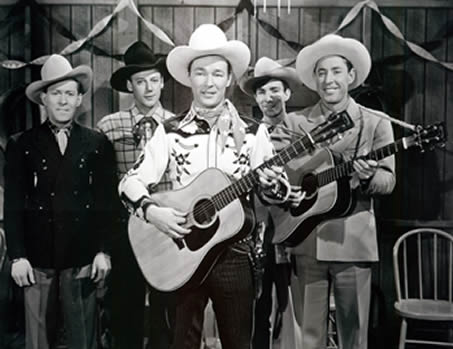 Roy Rogers (centro) con los Sons of the Pioneers